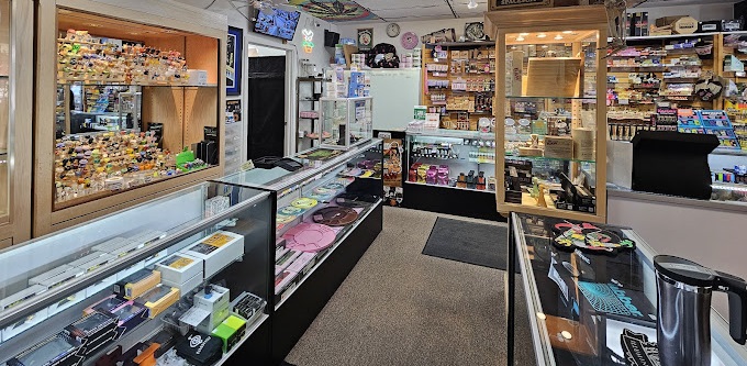 The online version of our brick and mortar smoke shop located in Rochester, NY.  Smoke & Vape accessories and more. We are a fully stocked store that carries (legal NY state) THC blends, CBD, edibles, kratom, 7OH, and more.