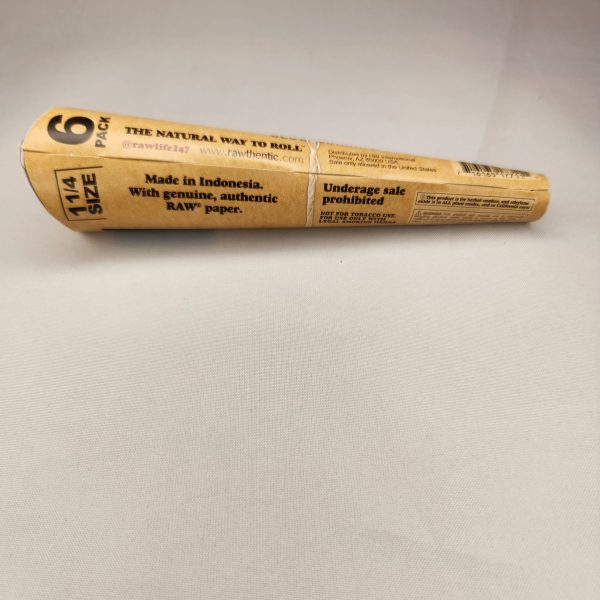 Raw Classic 1 1/4 Cones - Image 2