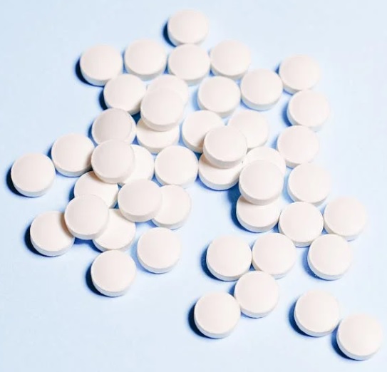 7-Hydroxymitragynine (7-OH) is from the plant Mitragyna speciosa (kratom). 7OH is a new supplement from kratom processed into easy to consume tablets.